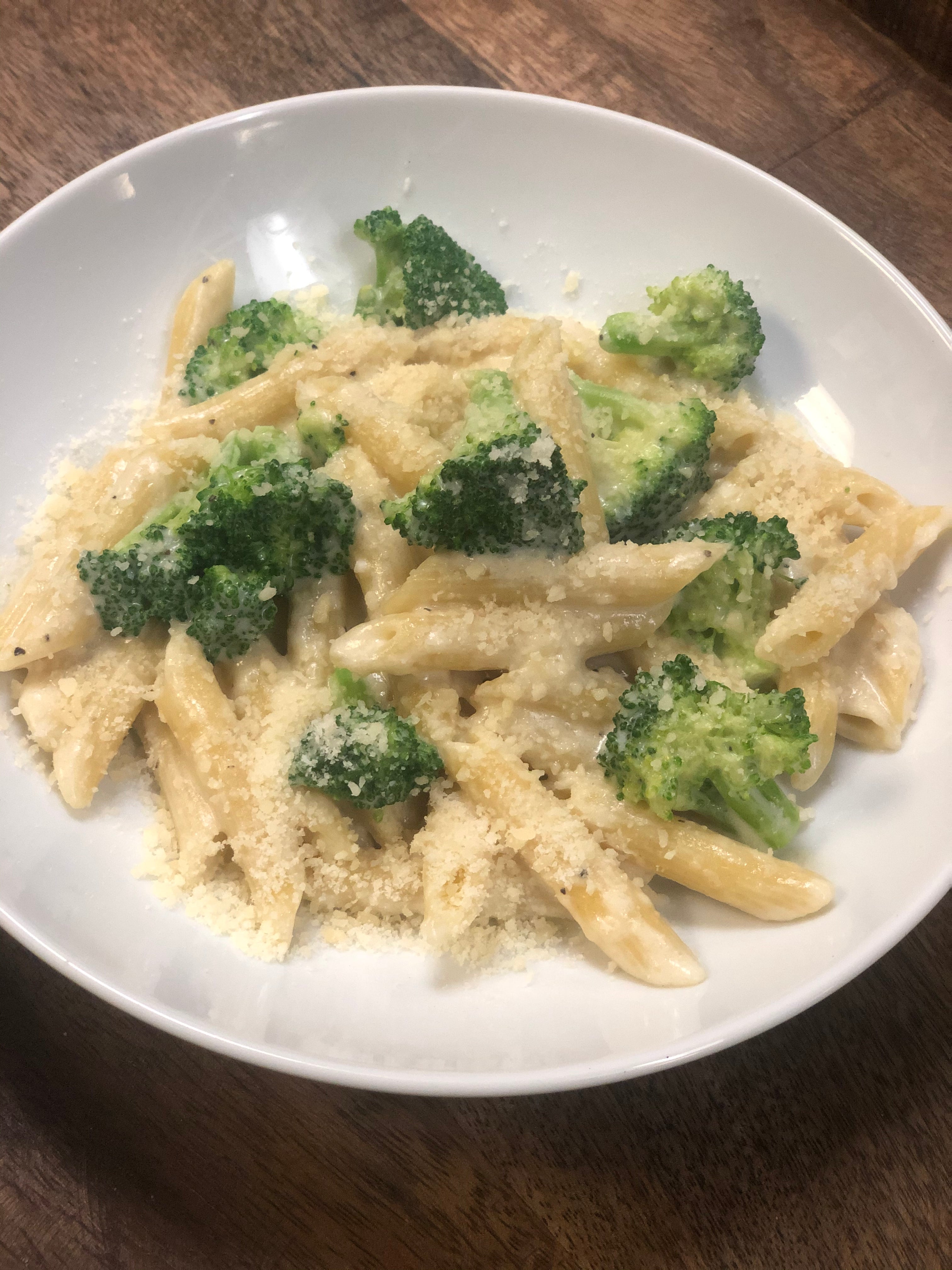 Broccoli Alfredo Pasta (Serves 1)