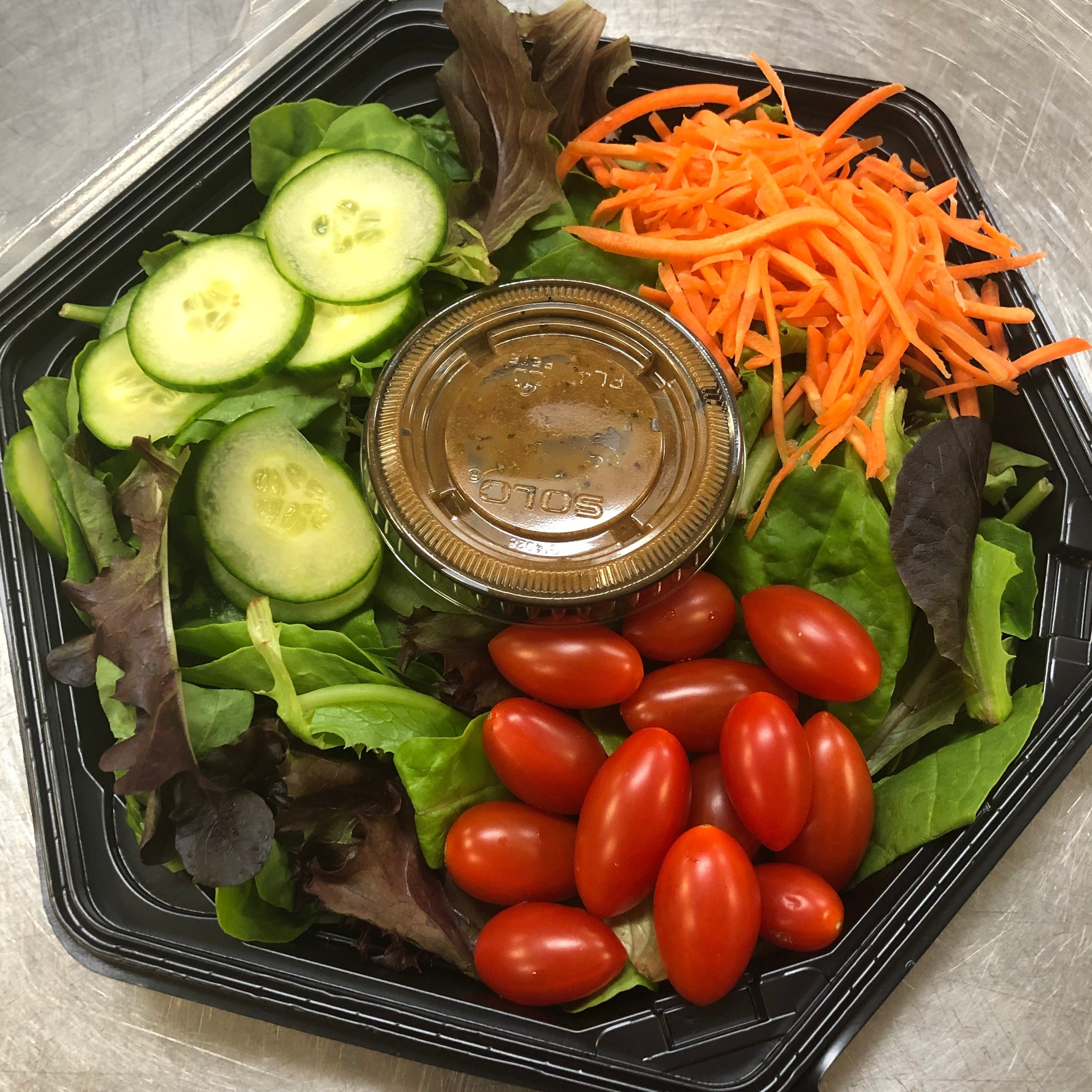 Garden Salad - (Serves 2-3)